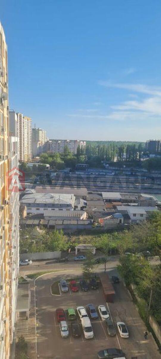 1 ��. ��������, 19/-/6 ��. �., 13/21 ������ ���� 10