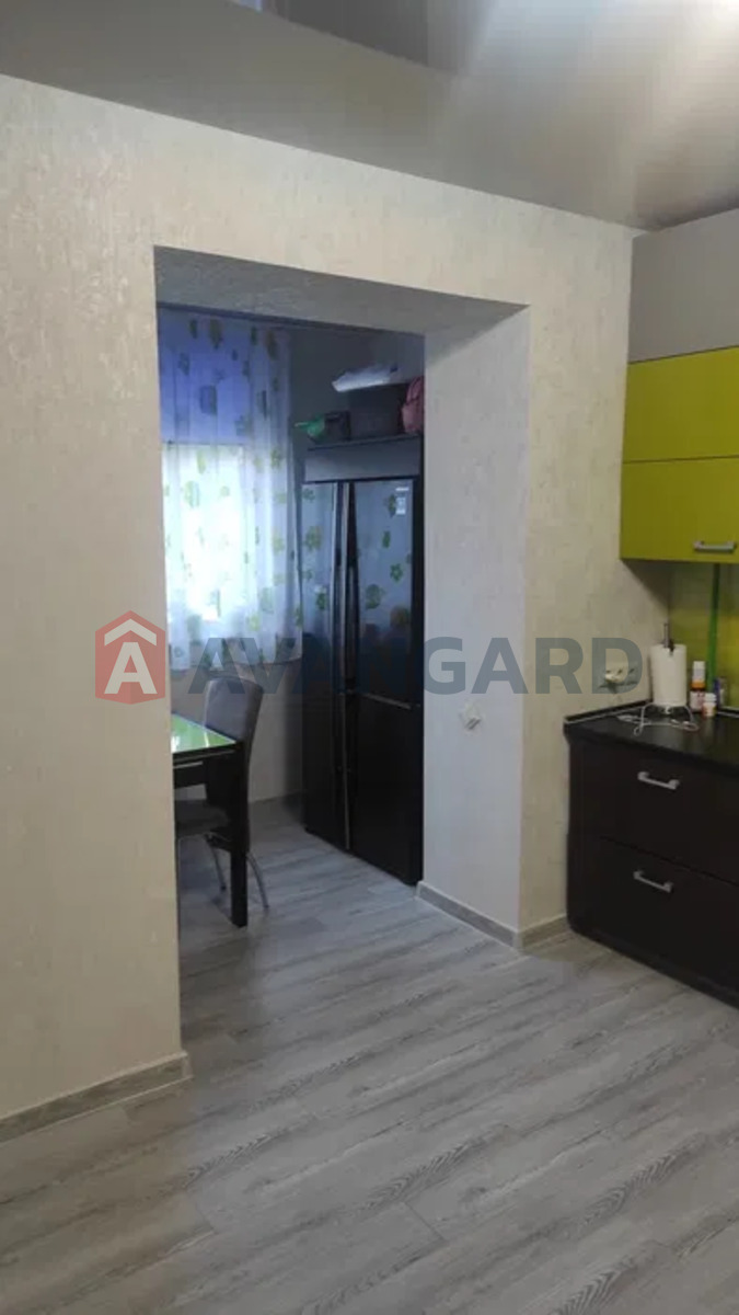 3 кім. квартира, 96/-/10 кв. м., 1/10 поверх фото 10 3 кім. квартира, 96/-/10 кв. м., 1/10 поверх фото 10