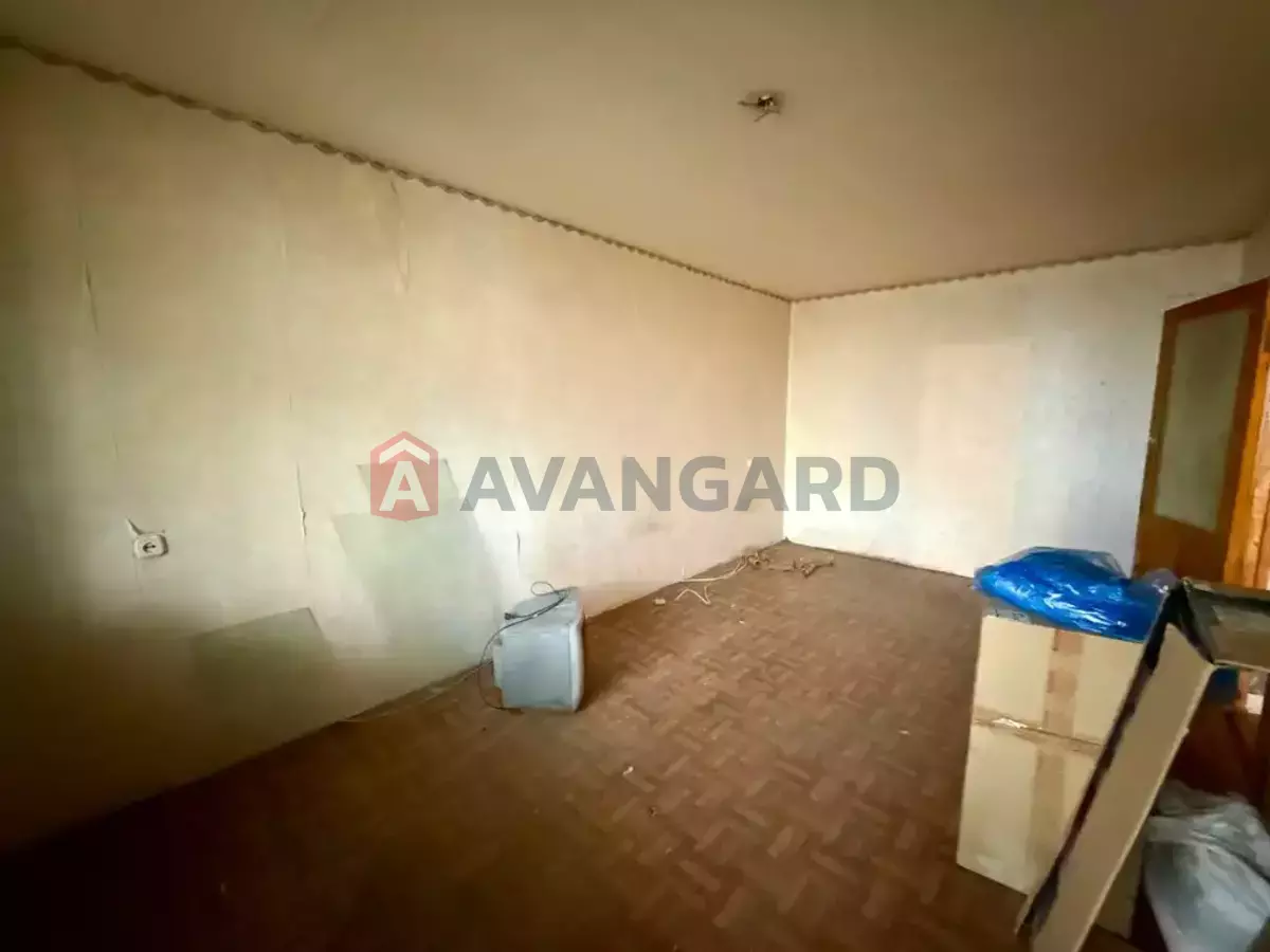 1 ��. ��������, 36/17/8 ��. �., 13/17 ������ ���� 16