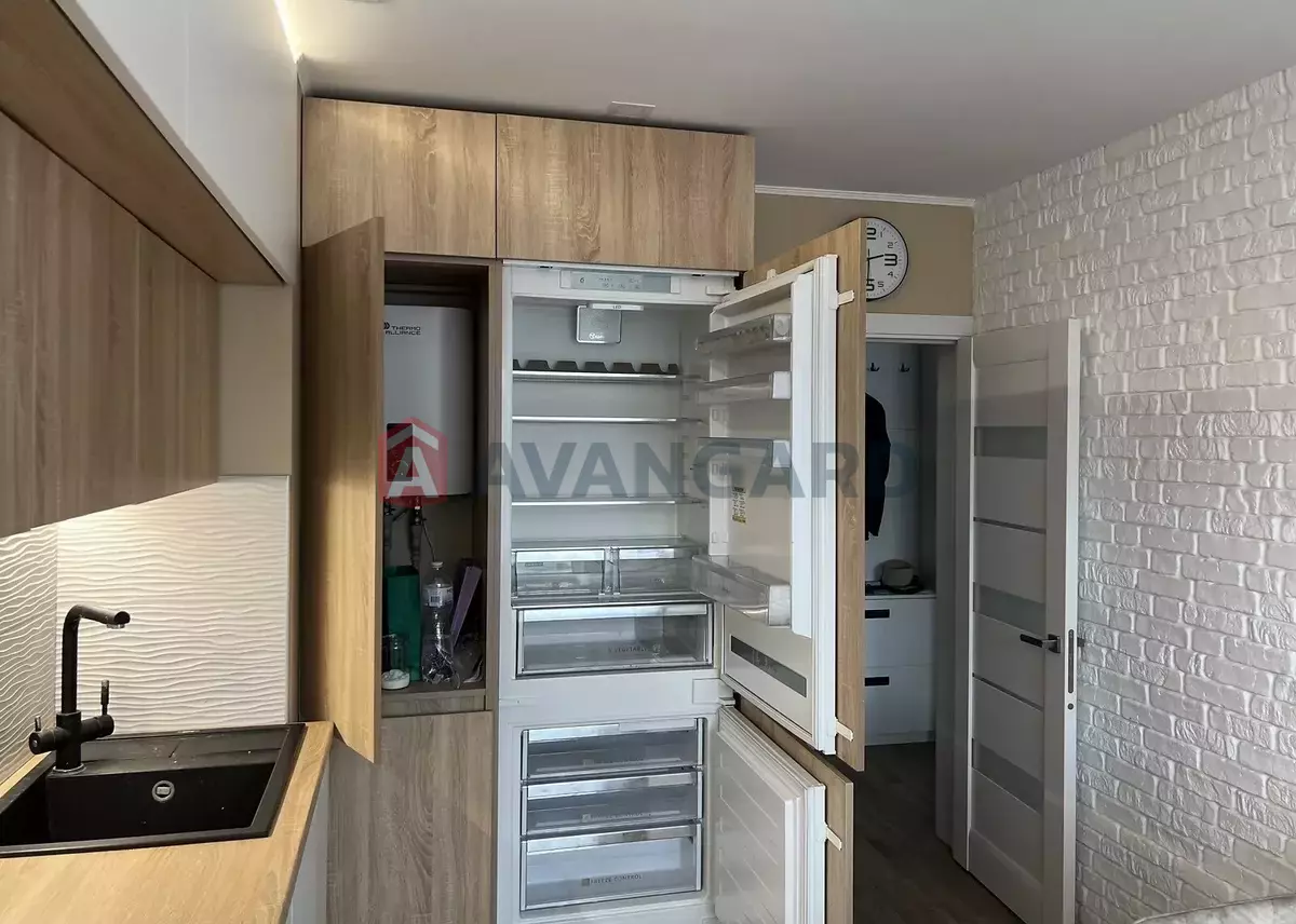 3 ��. ��������, 65/-/11 ��. �., 7/9 ������ ���� 6