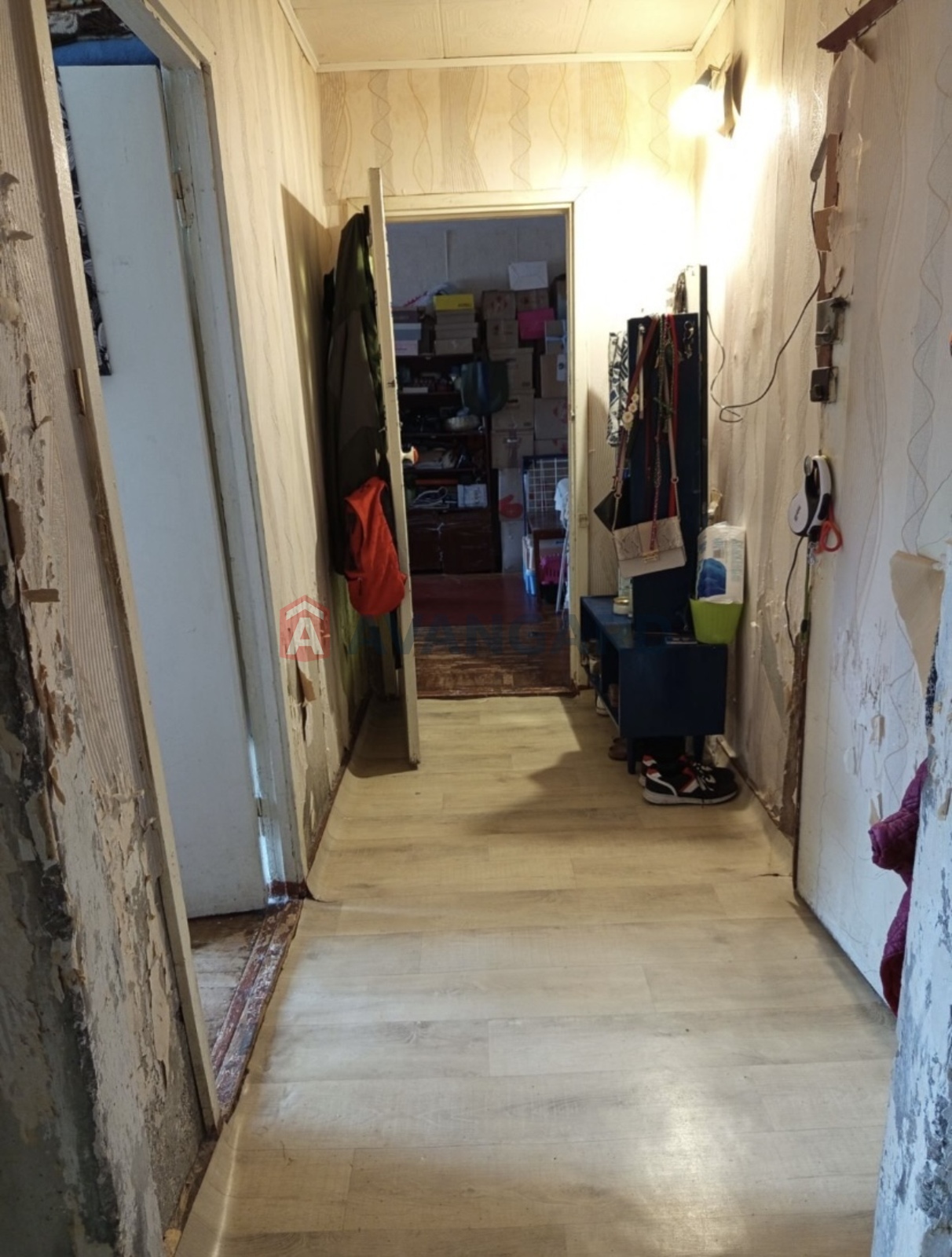 2 ��. ��������, 49/42/8 ��. �., 3/9 ������ ���� 12