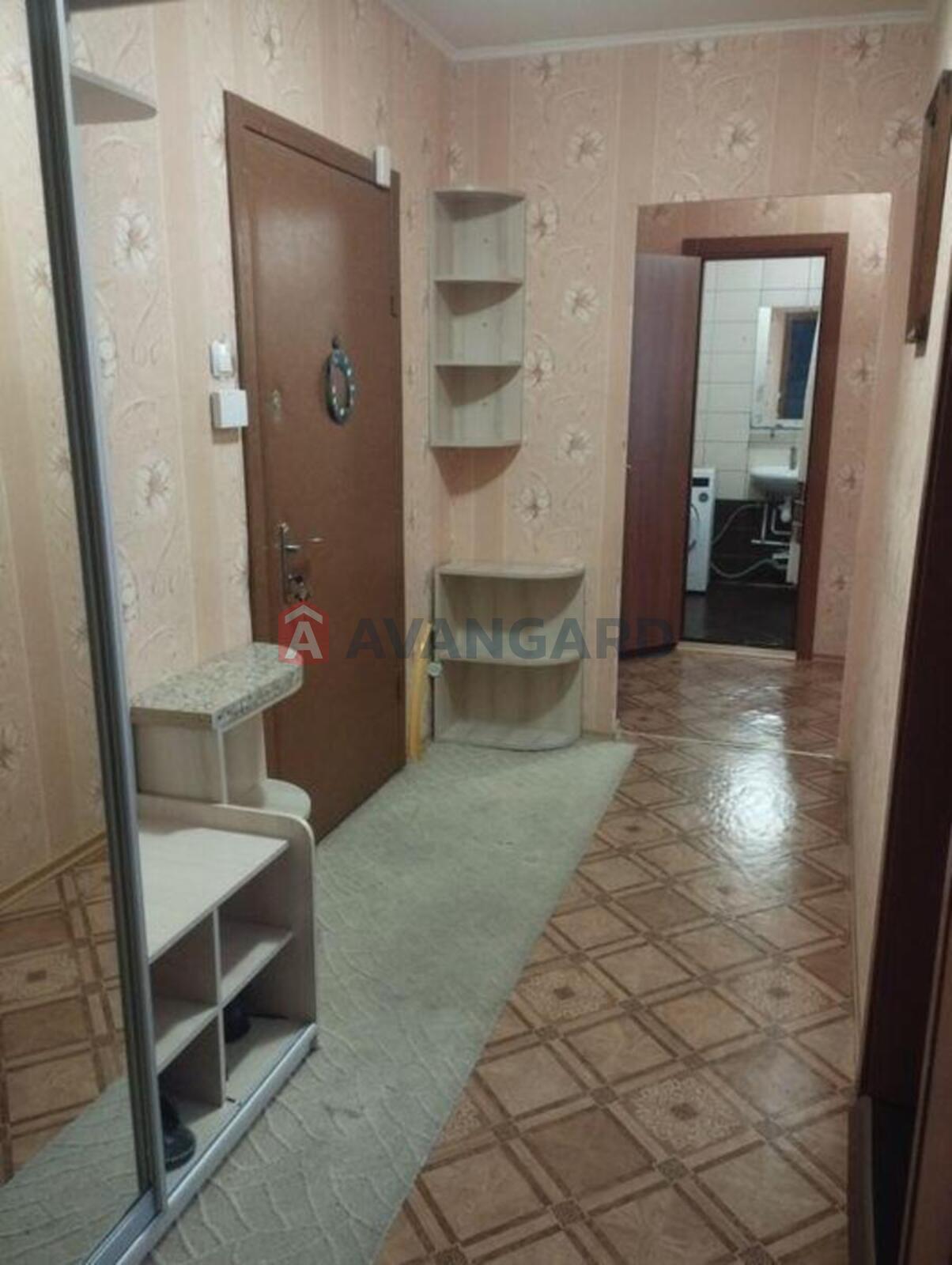 2 ��. ��������, 68/-/15 ��. �., 23/25 ������ ���� 2