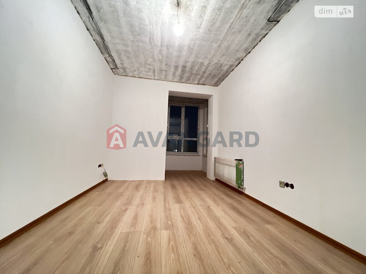 1 ��. ��������, 40/19/12 ��. �., 10/11 ������ ���� 1