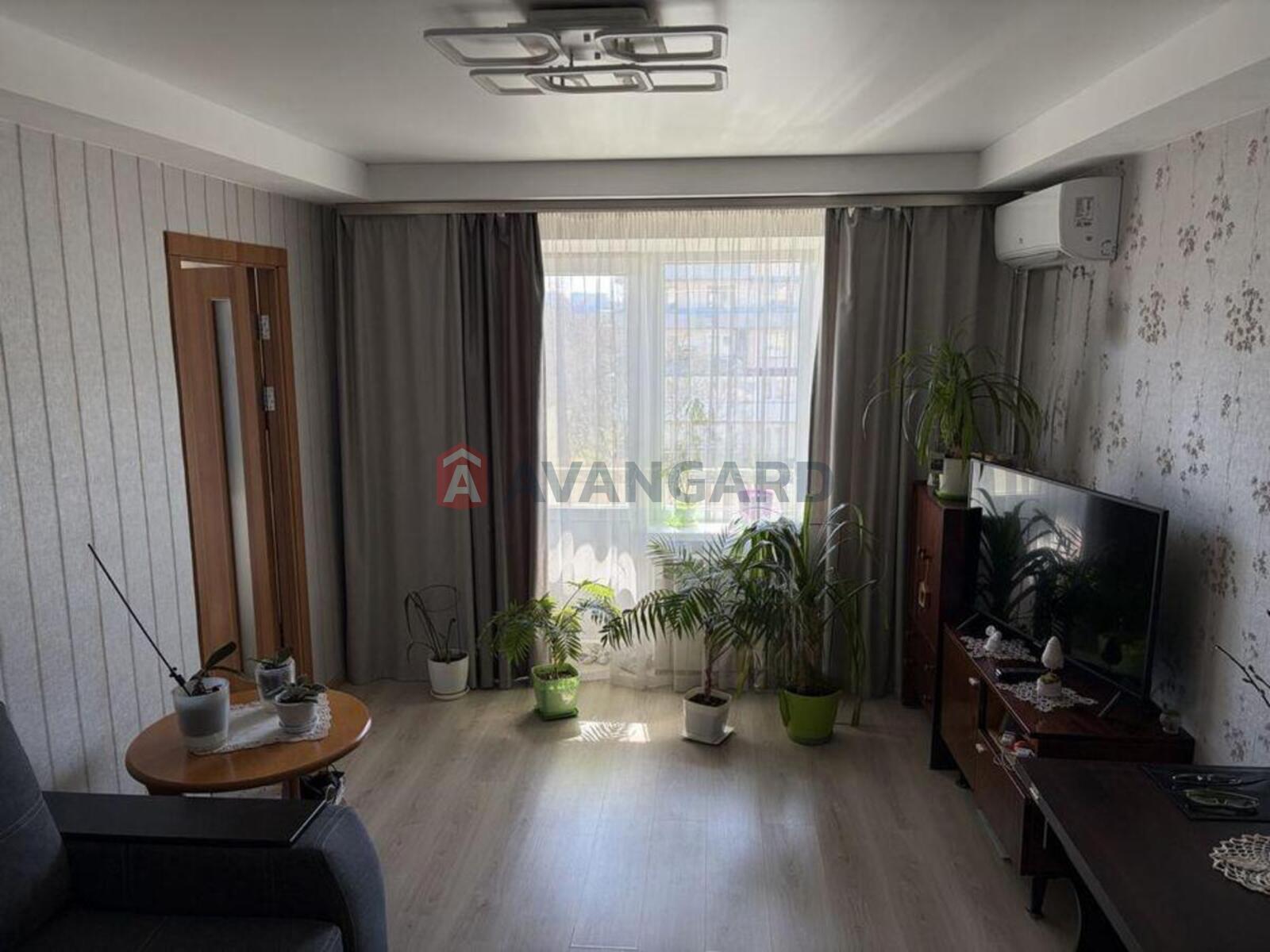 3 ��. ��������, 68/-/7 ��. �., 8/9 ������ ���� 1