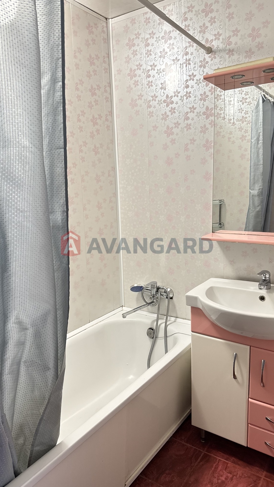 1 ��. ��������, 40,4/-/7,2 ��. �., 12/12 ������ ���� 3