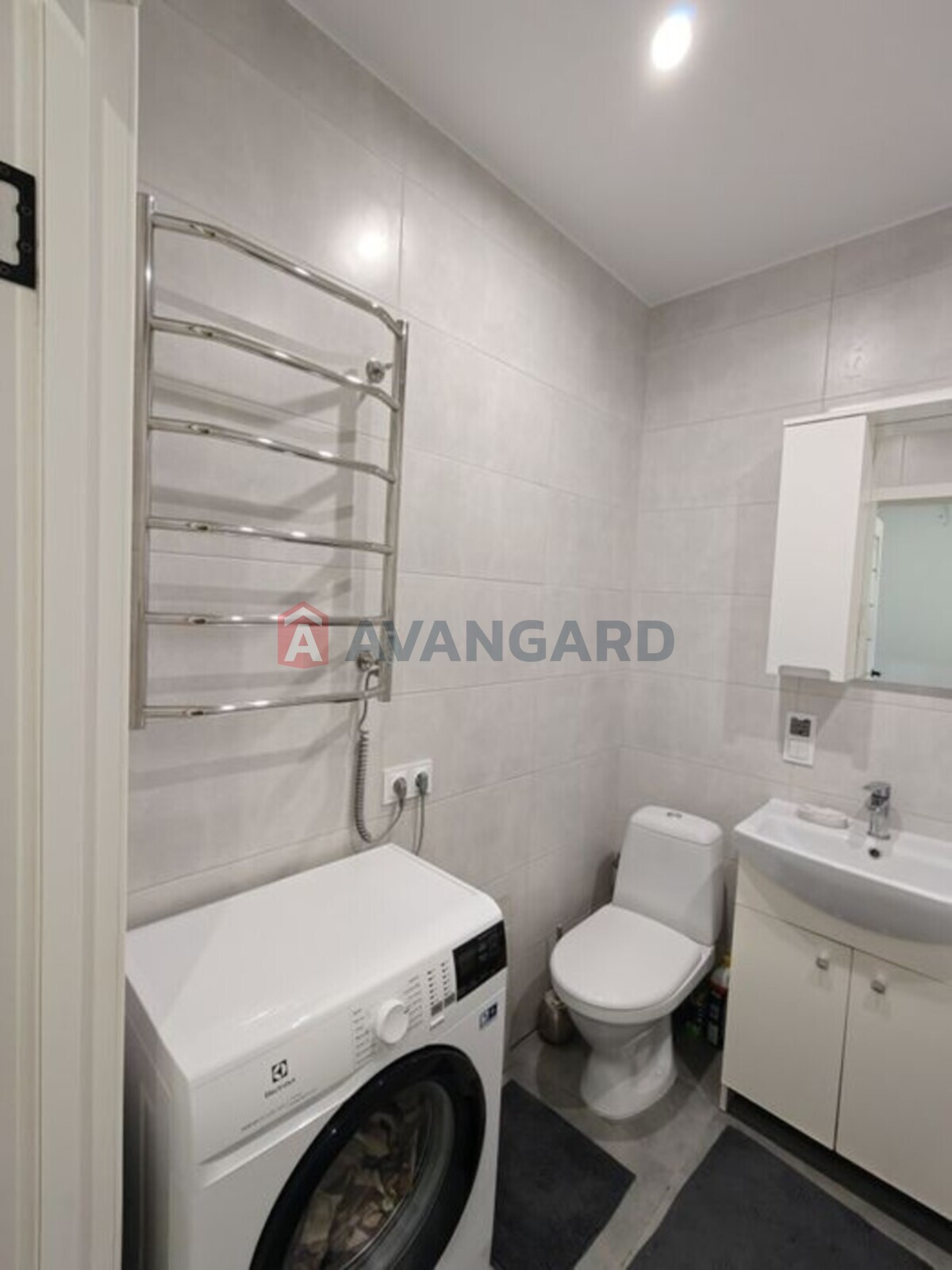 1 ��. ��������, 43/-/19 ��. �., 10/12 ������ ���� 3