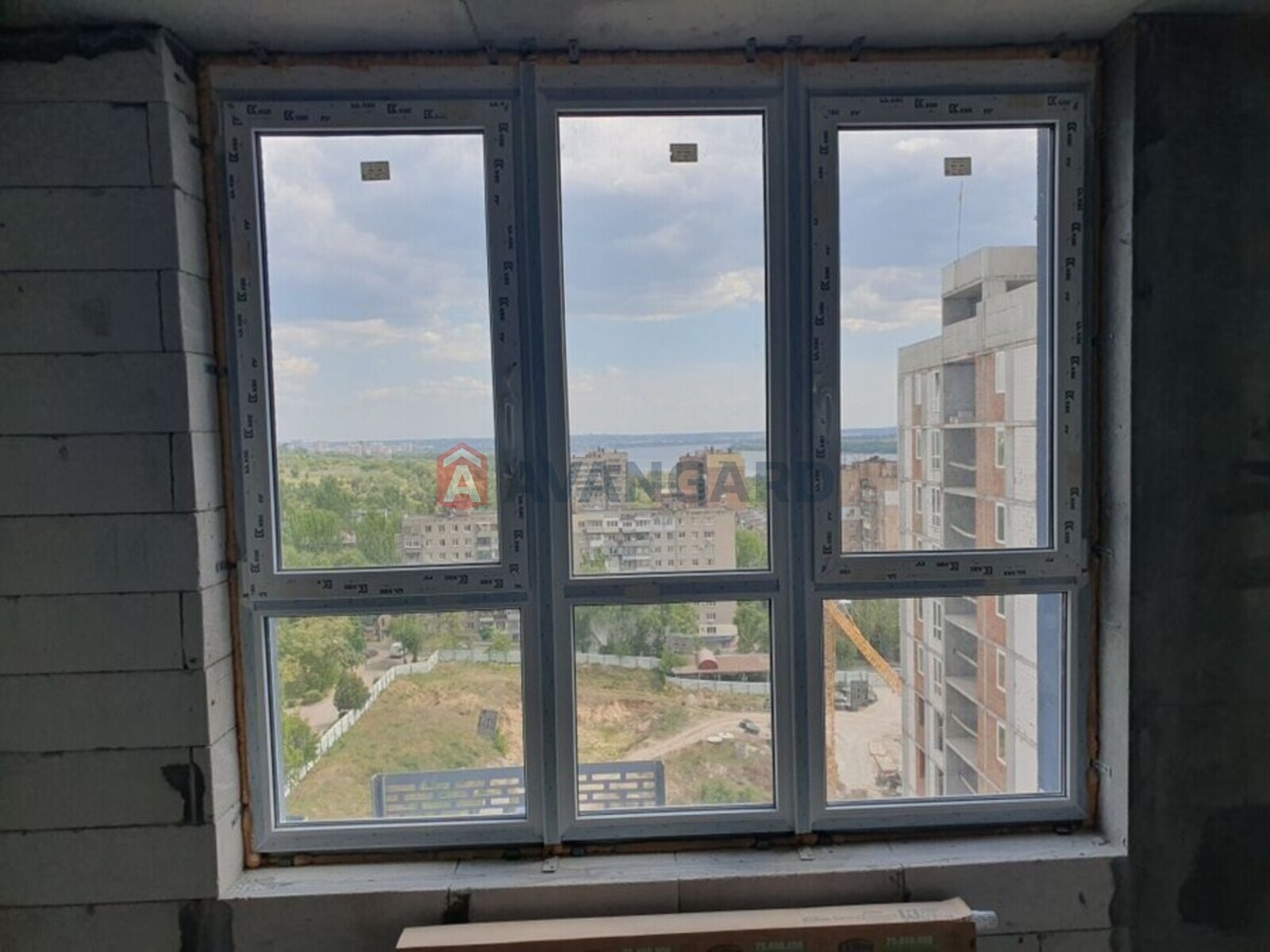 3 ����. ��������, 86/-/10 ��. �., 14/16 ���� ���� 3