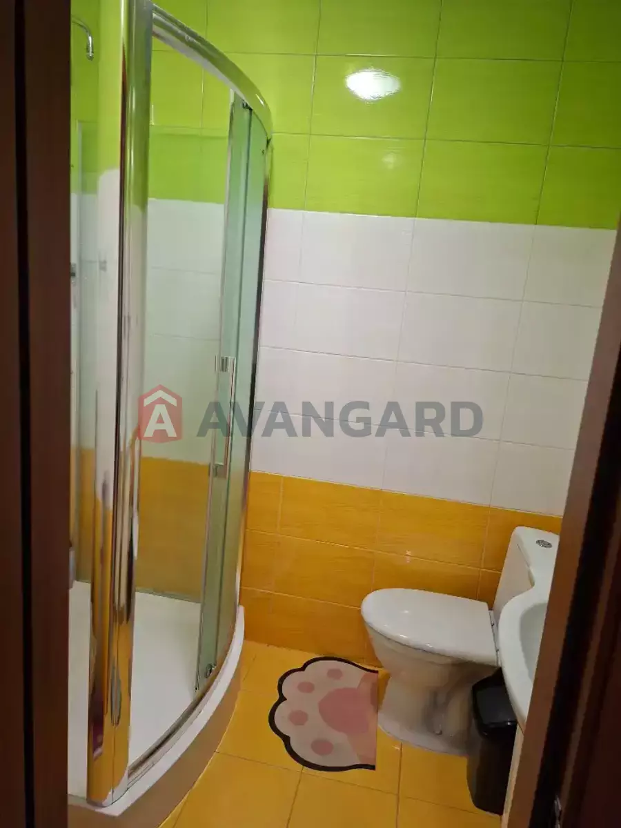 5 ��. ��������, 140/-/- ��. �., 1/3 ������ ���� 14