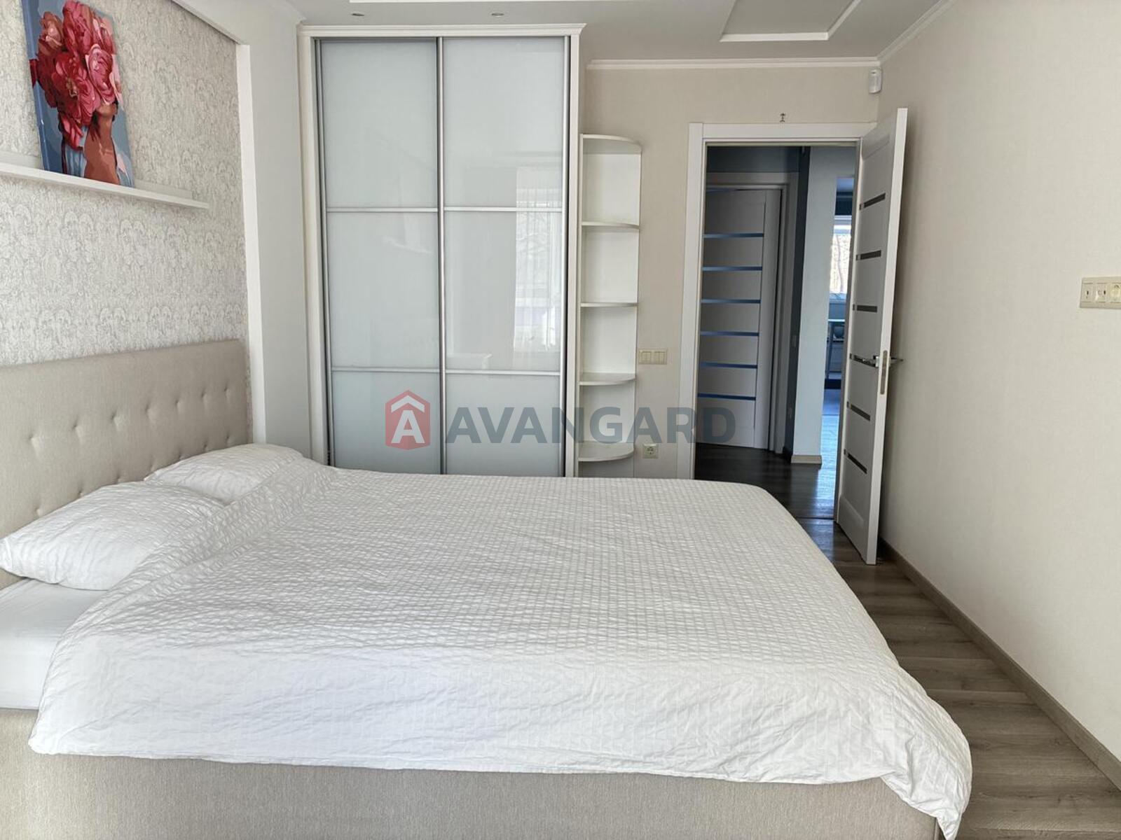 3 ��. ��������, 67/-/8 ��. �., 1/16 ������ ���� 7