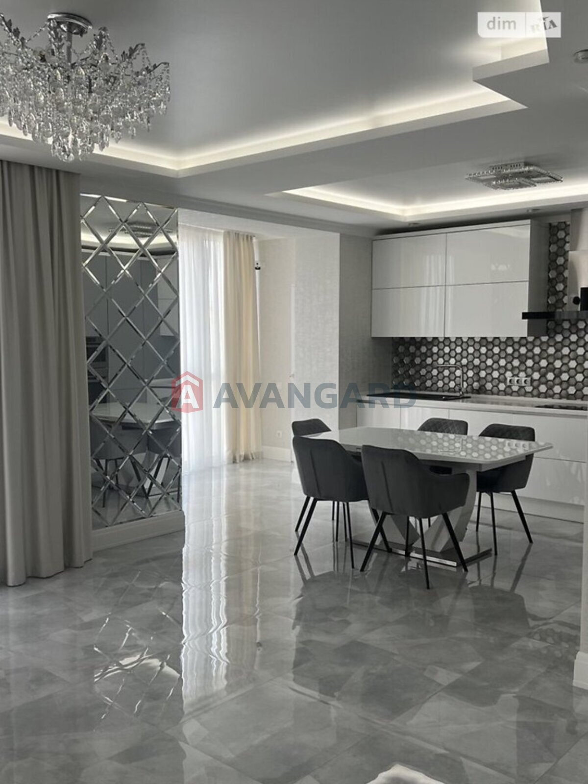 3 . , 107,8/54,3/15,7 . ., 9/9   2