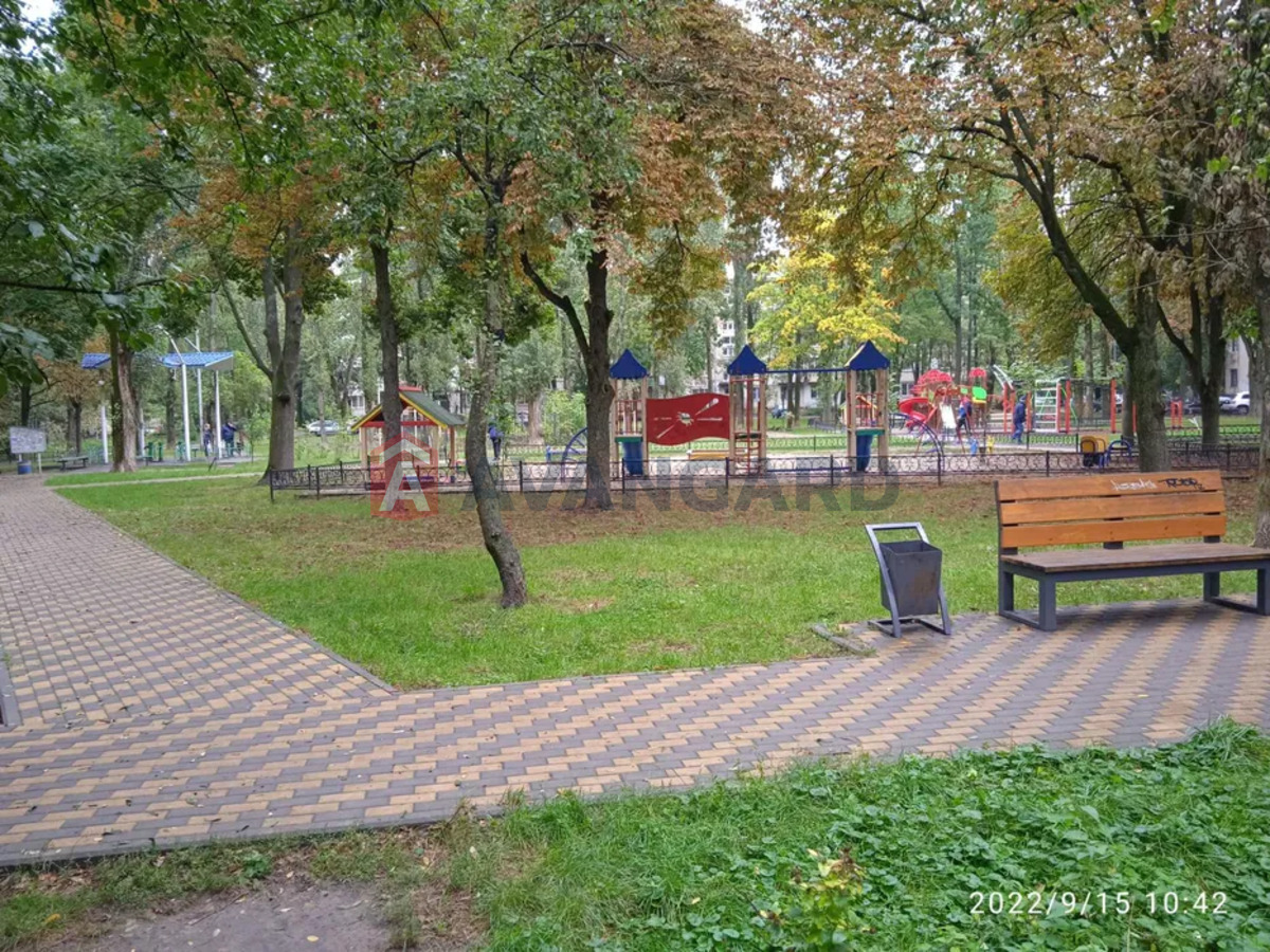 2 ��. ��������, 48/-/7 ��. �., 2/5 ������ ���� 17