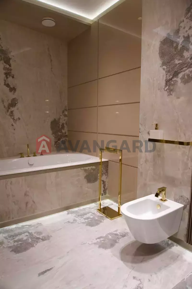 3 ��. ��������, 270/-/50 ��. �., 3/7 ������ ���� 11