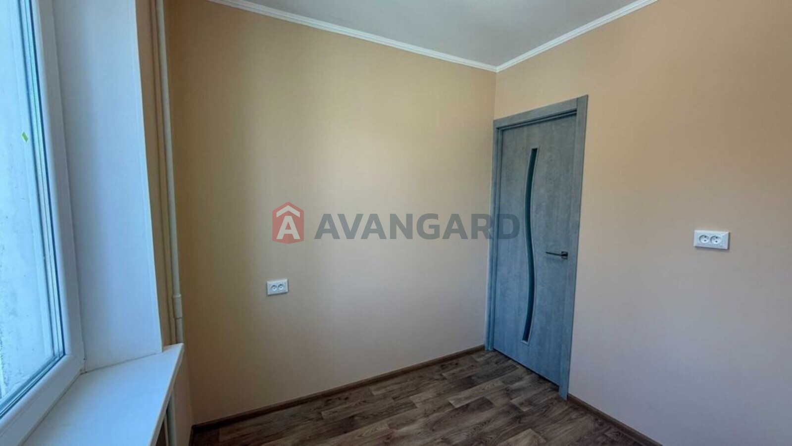 1 ��. ��������, 32/-/6 ��. �., 4/5 ������ ���� 12