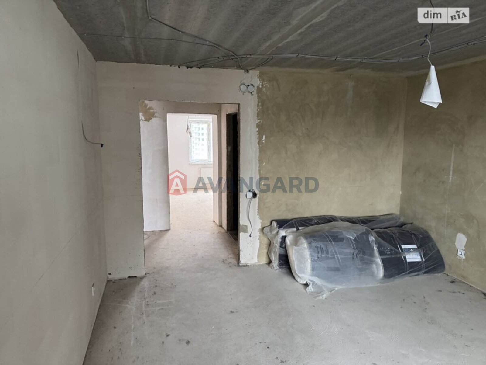 2 ��. ��������, 70/-/20 ��. �., 6/7 ������ ���� 6