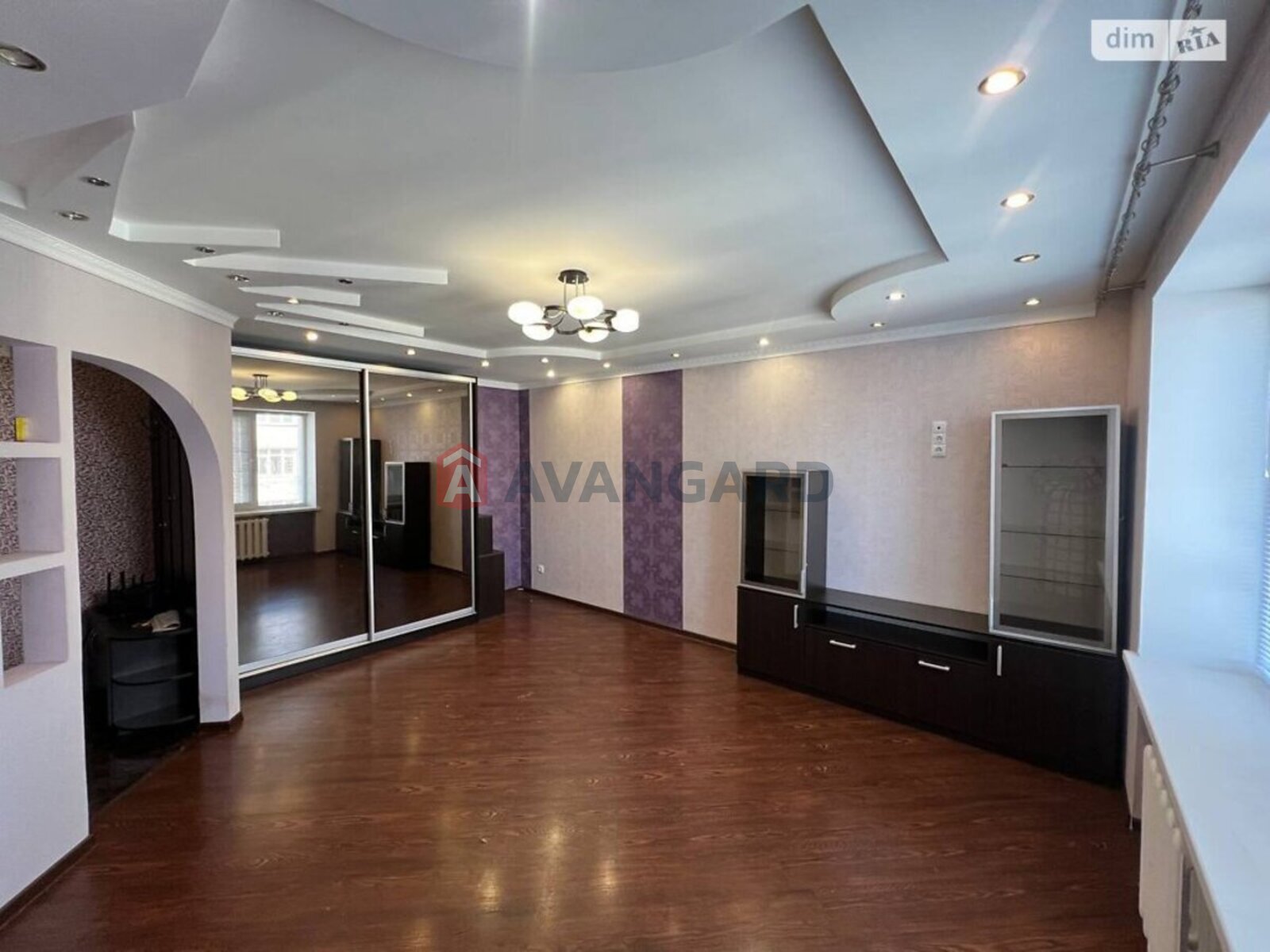 1 . , 37/18/9 . ., 9/10   1