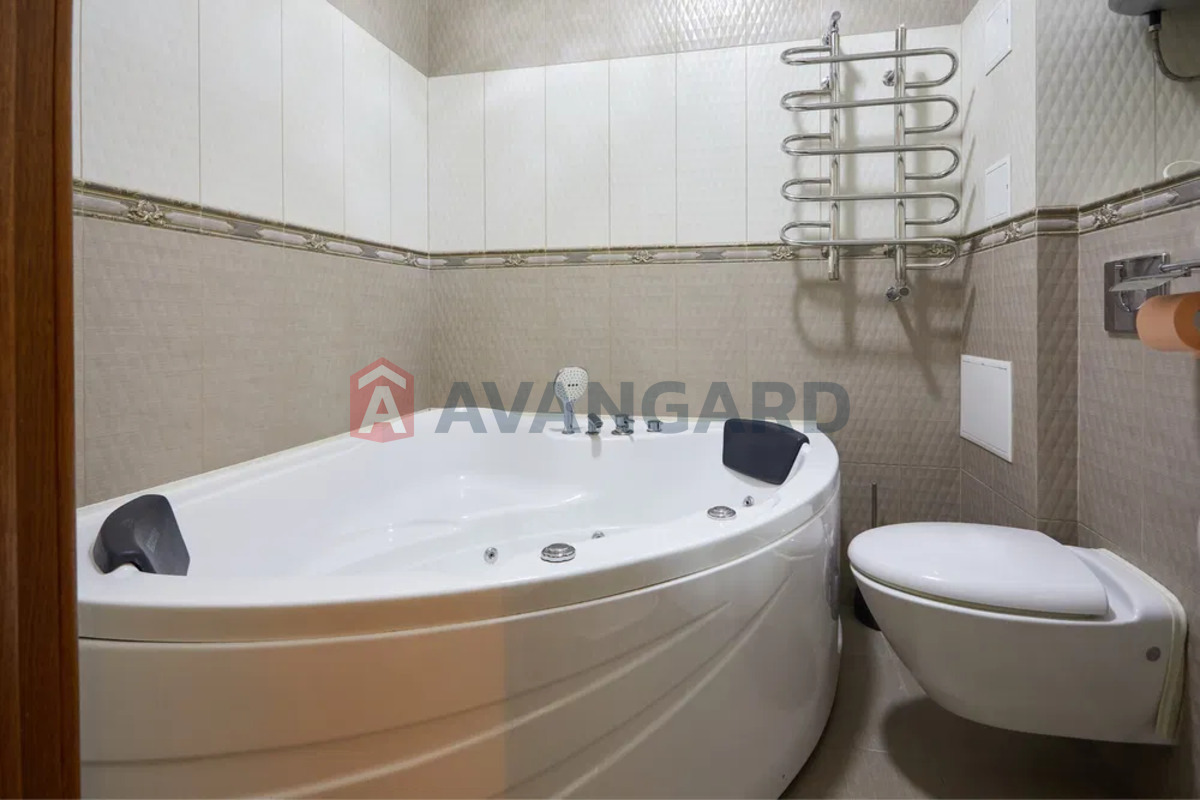 3 ��. ��������, 80/-/25 ��. �., 8/10 ������ ���� 19