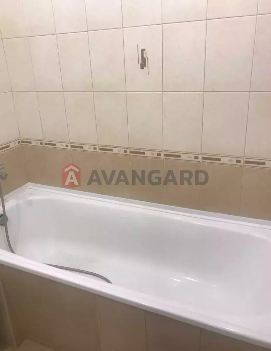 3 ��. ��������, 68/-/10 ��. �., 9/10 ������ ���� 19