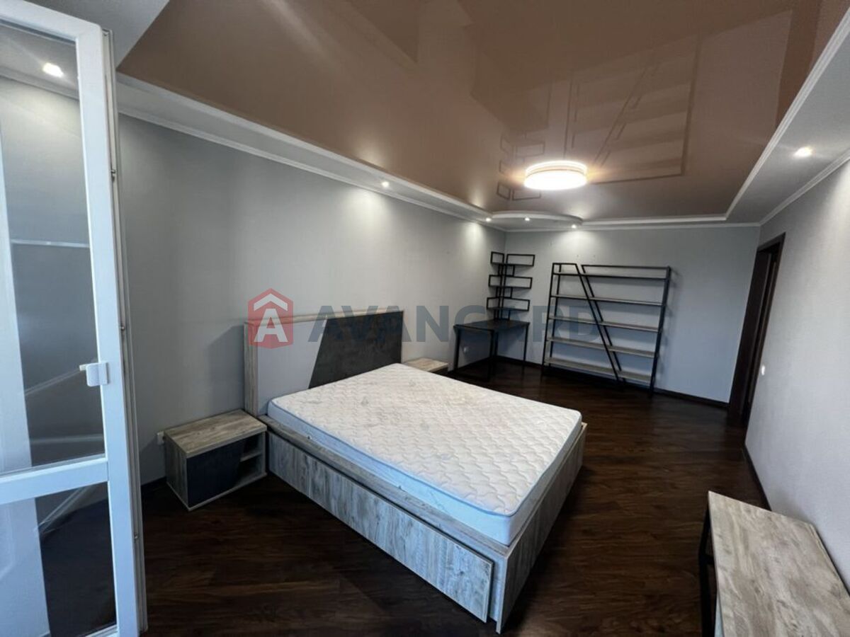 1 . , 75/-/15 . ., 8/10   6