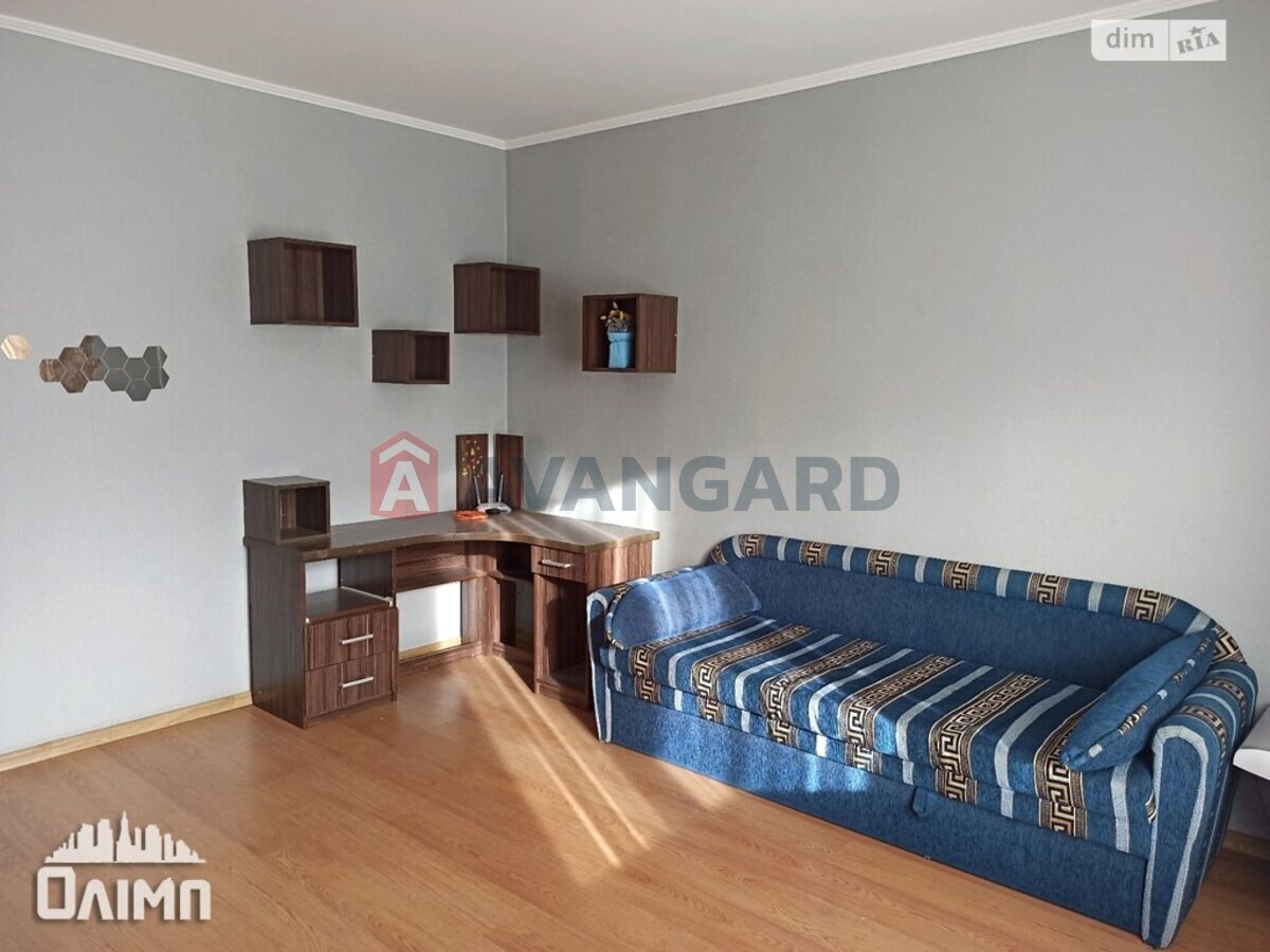 2 ��. ��������, 68/32/15 ��. �., 6/9 ������ ���� 1