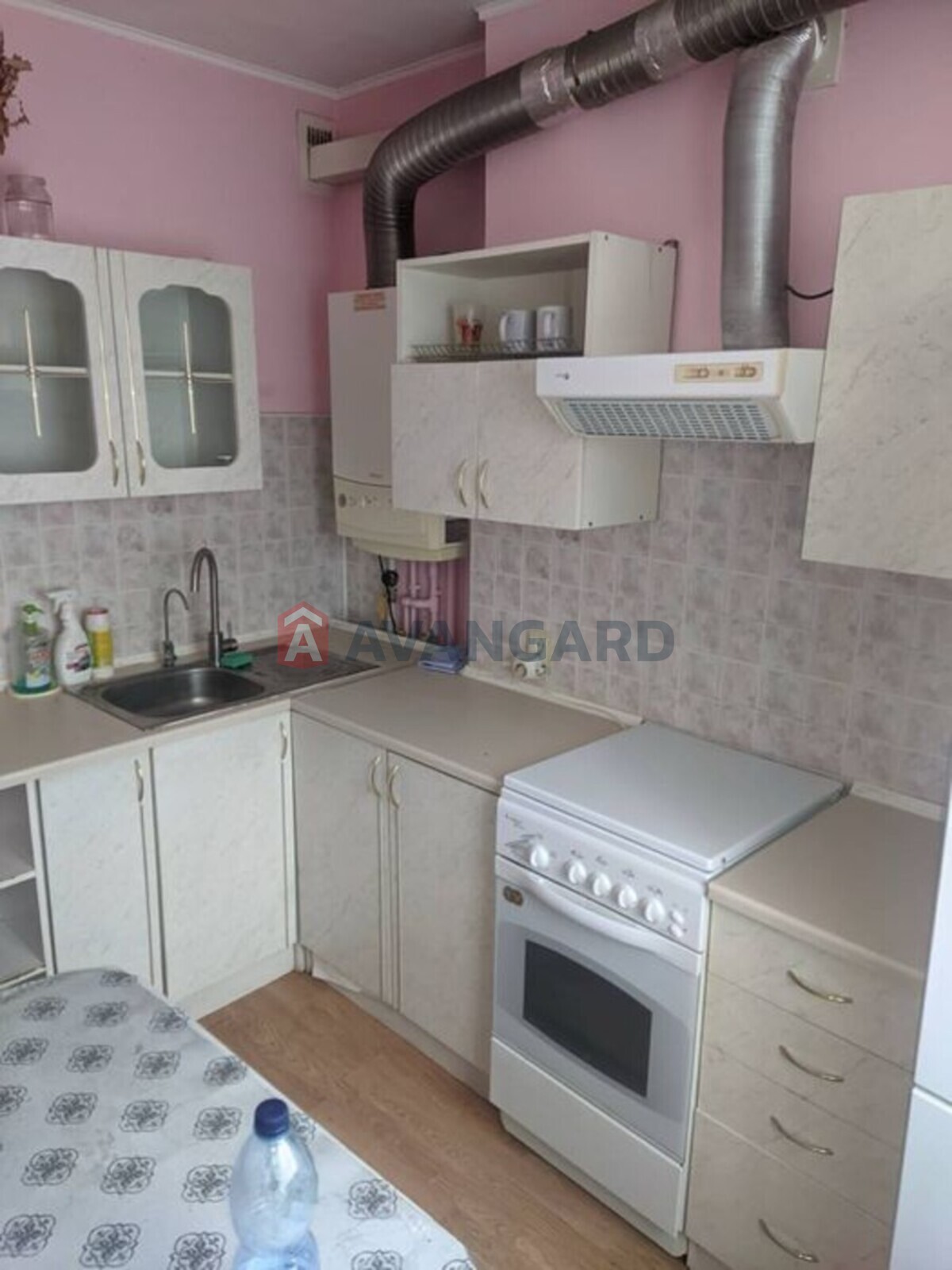 4 ��. ��������, 61/-/6 ��. �., 3/5 ������ ���� 1