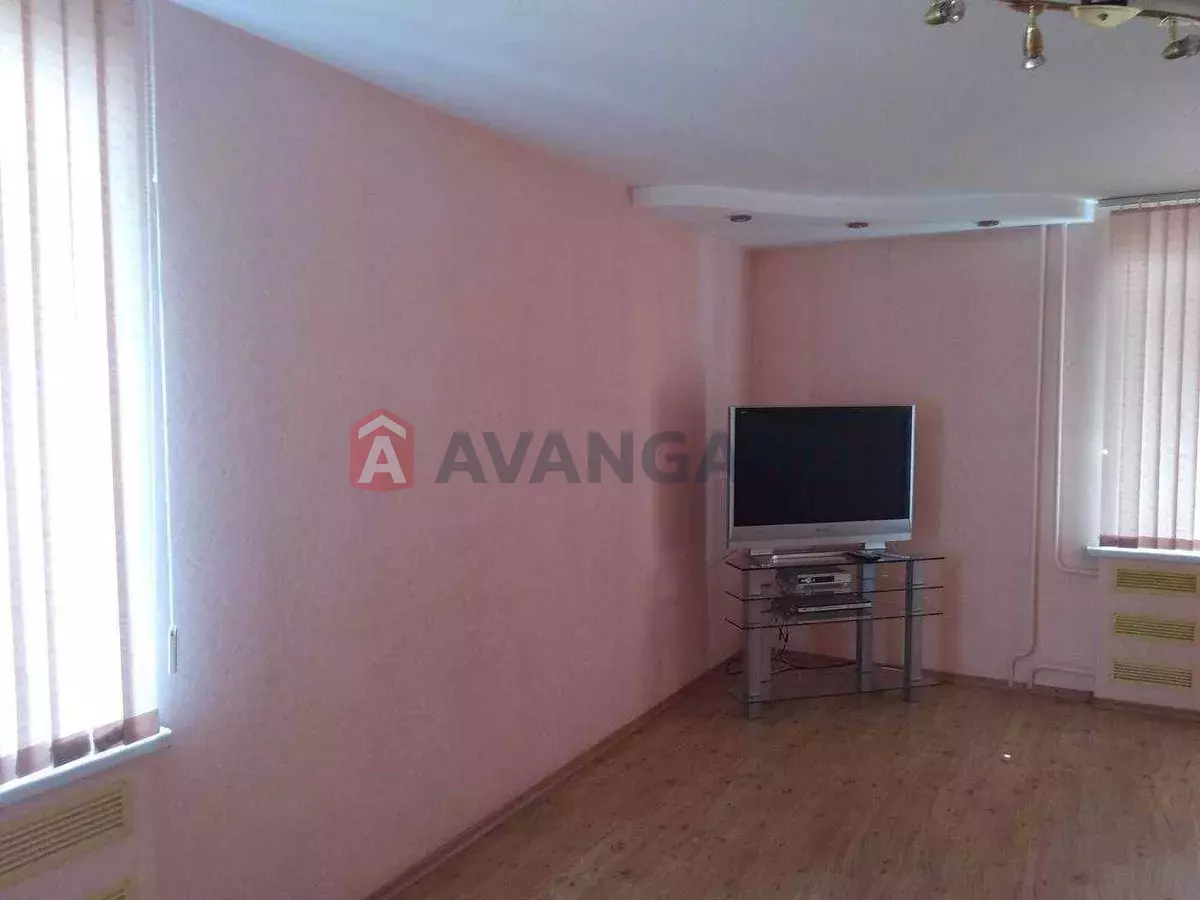 3 ����. ��������, 92/-/16 ��. �., 2/5 ���� ���� 9