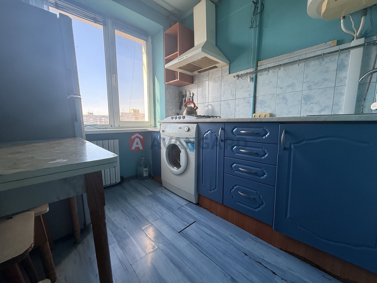 1 ��. ��������, 24/12/6 ��. �., 8/10 ������ ���� 3