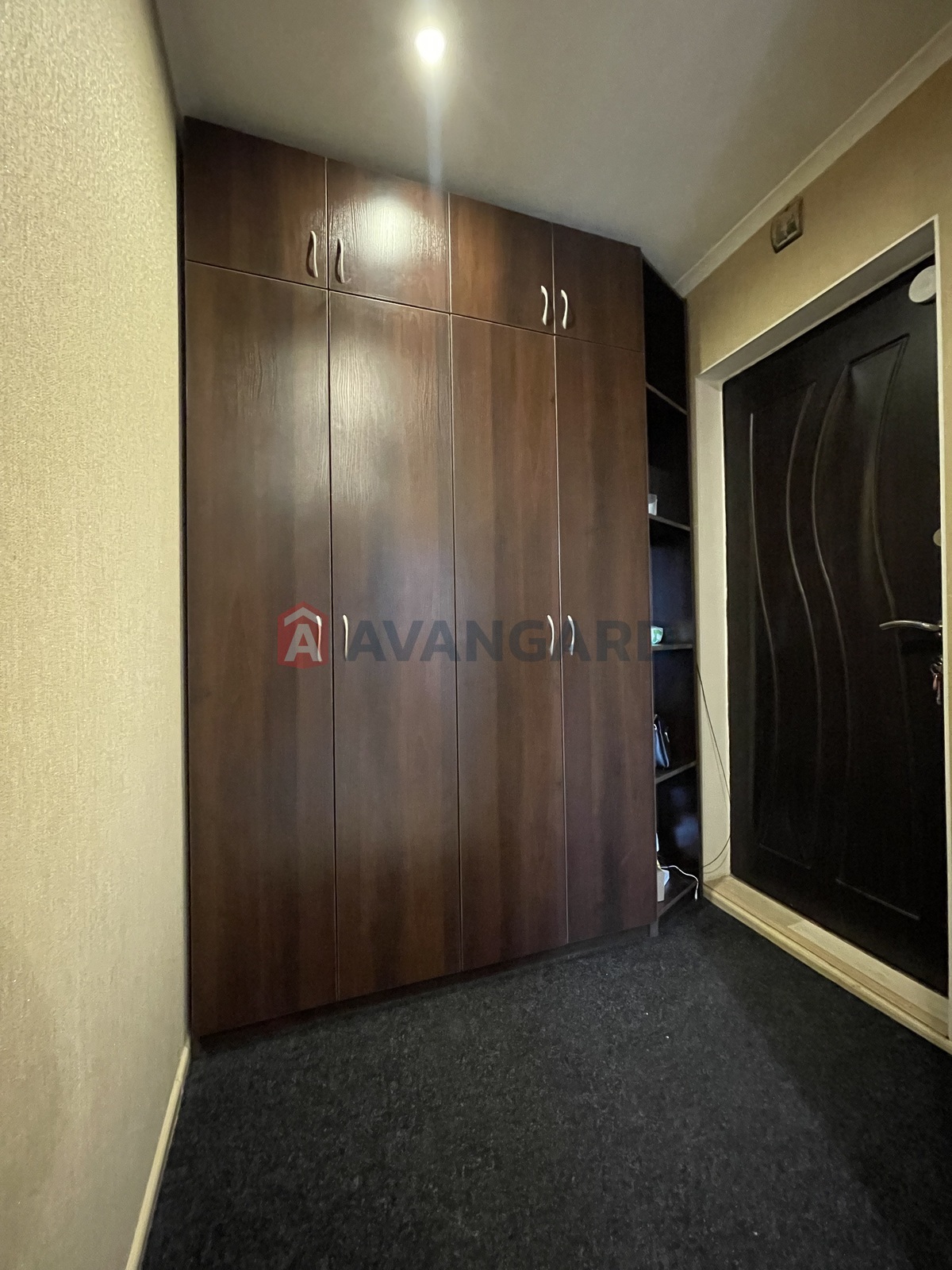 1 ��. ��������, 30/17,5/4,4 ��. �., 5/5 ������ ���� 14