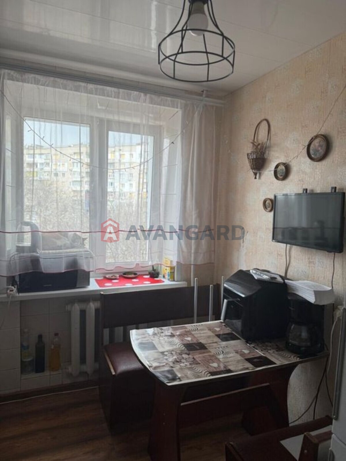 3 ��. ��������, 66/-/7 ��. �., 5/9 ������ ���� 8