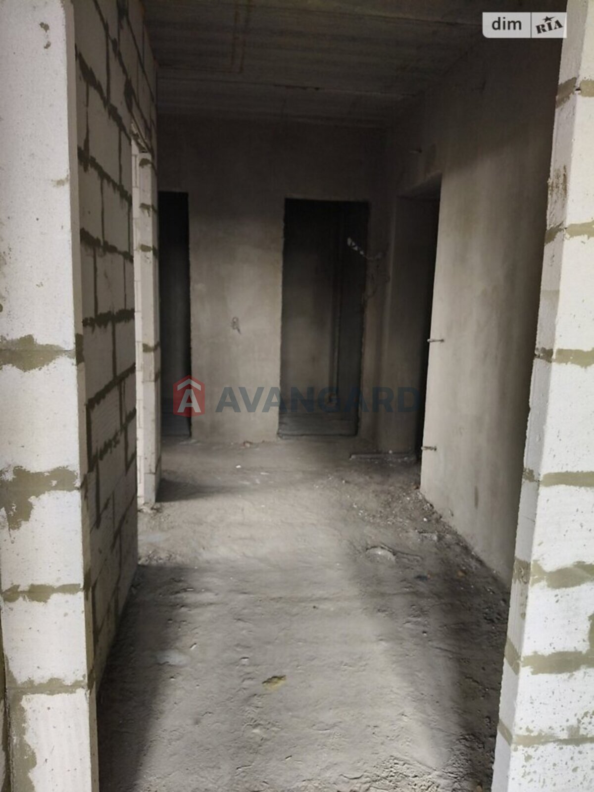 2 ����. ��������, 74/-/25 ��. �., 8/12 ���� ���� 3