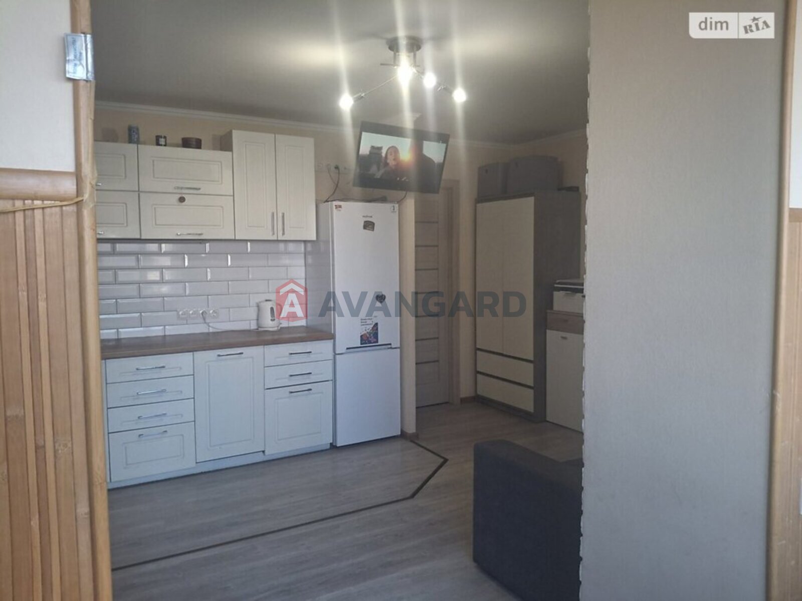 2 ����. ��������, 49/-/20 ��. �., 2/12 ���� ���� 7