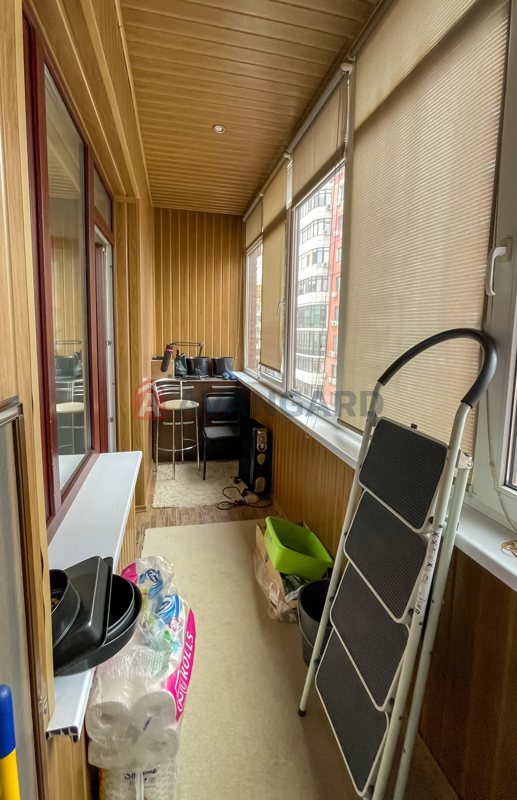 3 ����. ��������, 150/-/38 ��. �., 7/12 ���� ���� 2