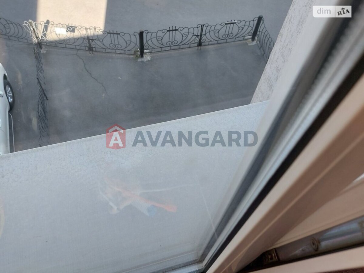 3 ��. ��������, 95/-/- ��. �., 3/4 ������ ���� 16