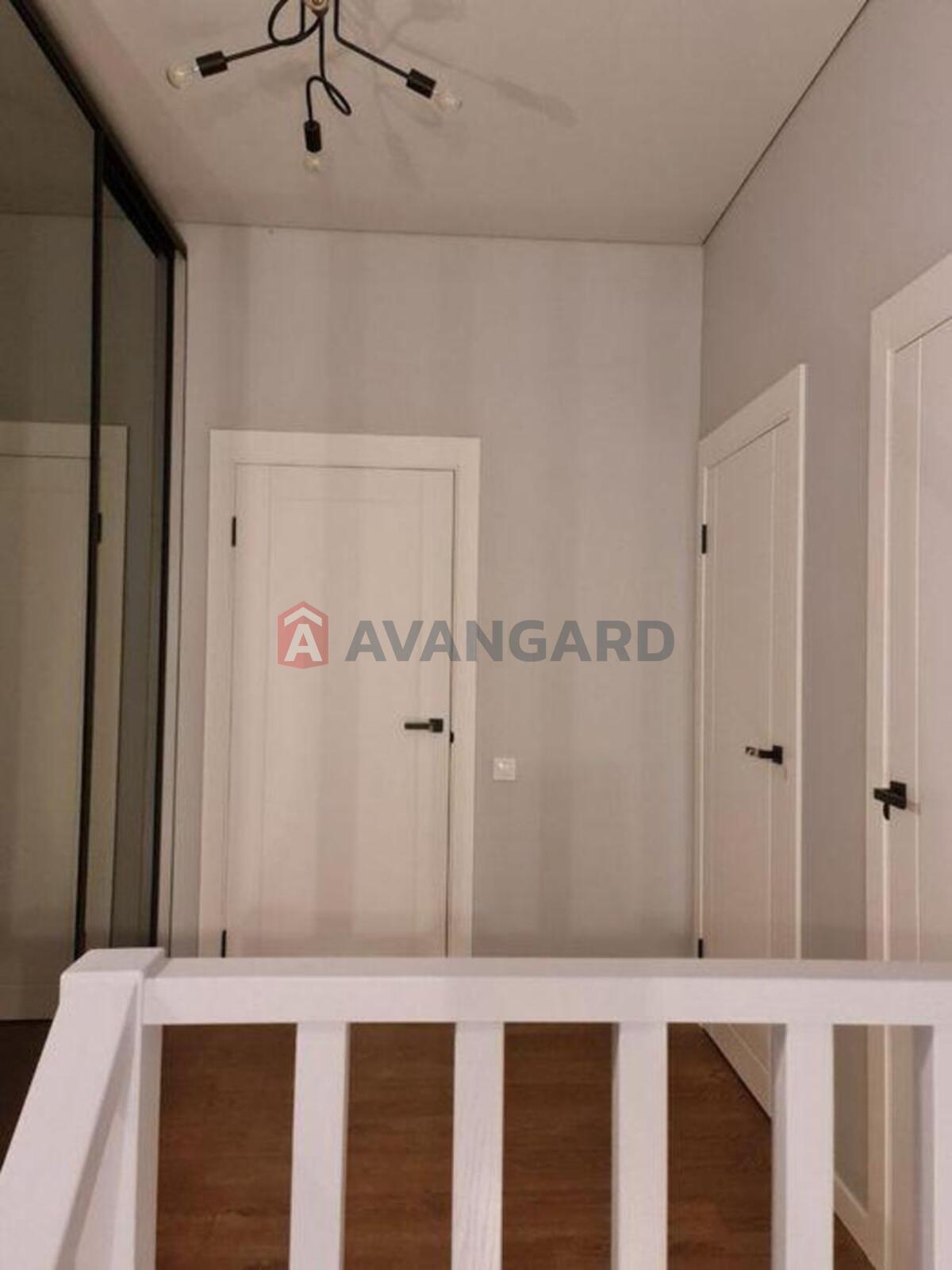 3 ��. ��������, 91/-/34 ��. �., 9/10 ������ ���� 11