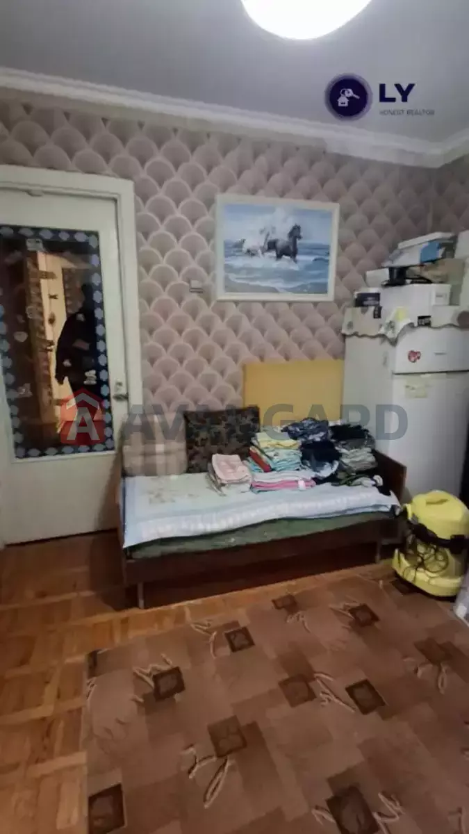 4 . , 89/42/9 . ., 2/11   8