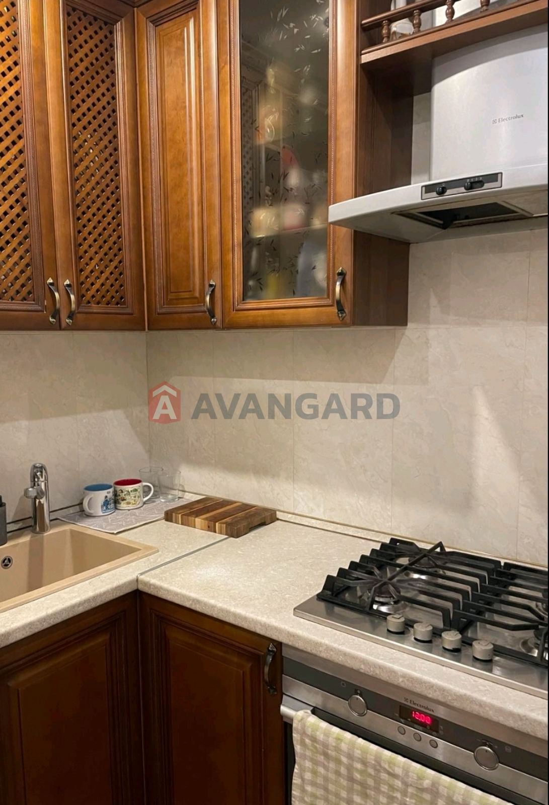 2 . , 44.4/30/6 . ., 5/5   6