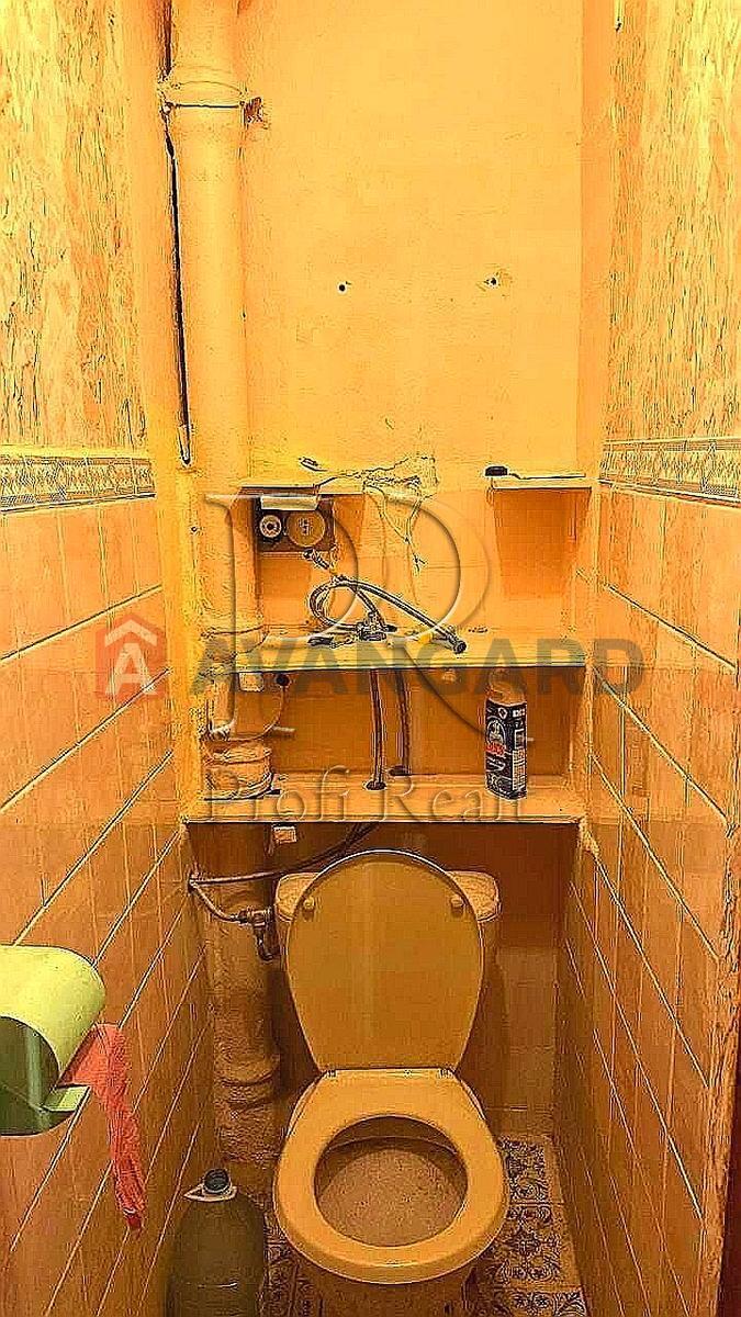 2 ����. ��������, 47 / 30 / 8 ��. �., 4/5 ���� ���� 9