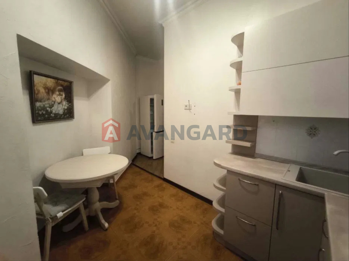 1 ��. ��������, 55/-/6 ��. �., 3/4 ������ ���� 3