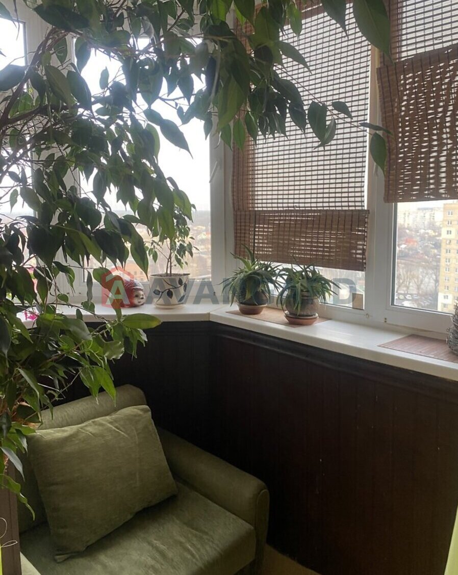 1 ��. ��������, 40/17/13 ��. �., 11/16 ������ ���� 7