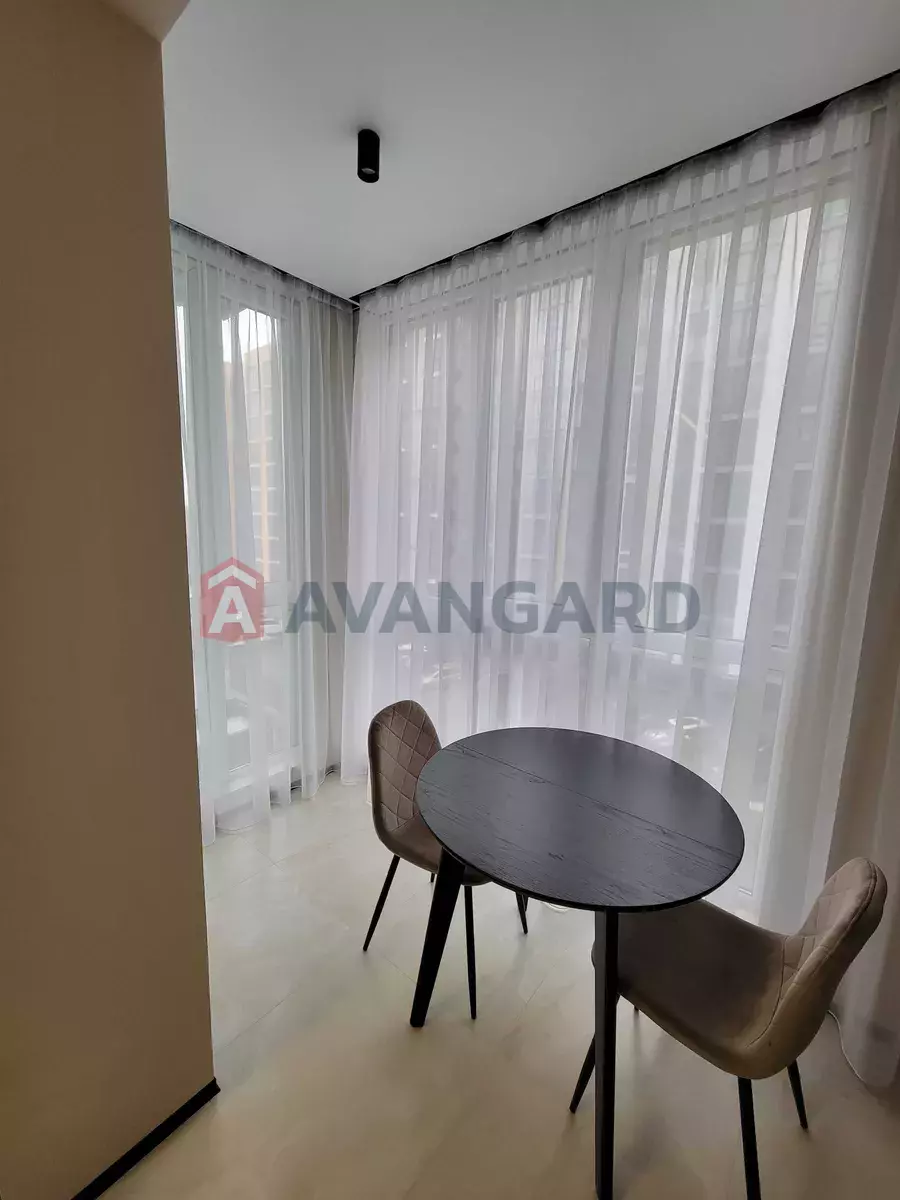 1 ��. ��������, 45/-/18 ��. �., 4/10 ������ ���� 3