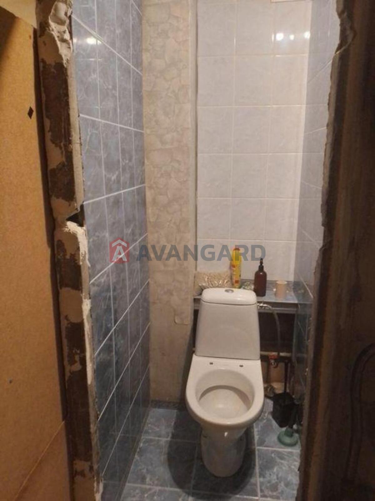 3 . , 84/-/8 . ., 14/16   9