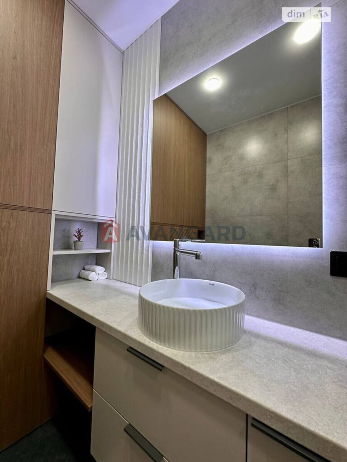 2 ��. ��������, 74/-/- ��. �., 5/11 ������ ���� 27