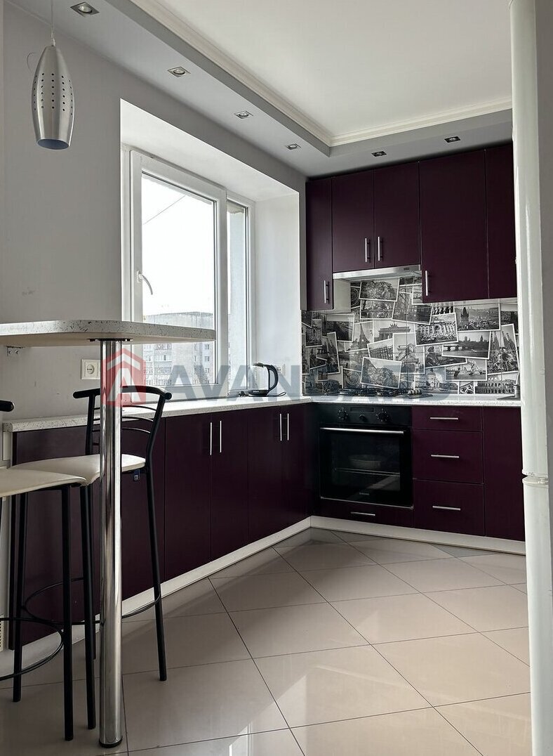 2 комн. квартира, 43/-/20 кв. м., 9/9 этаж фото 1 2 комн. квартира, 43/-/20 кв. м., 9/9 этаж фото 1