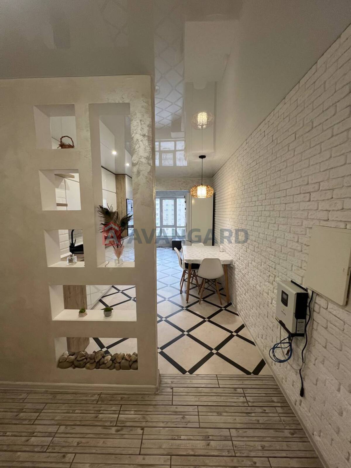 2 ��. ��������, 75/-/23 ��. �., 7/10 ������ ���� 23