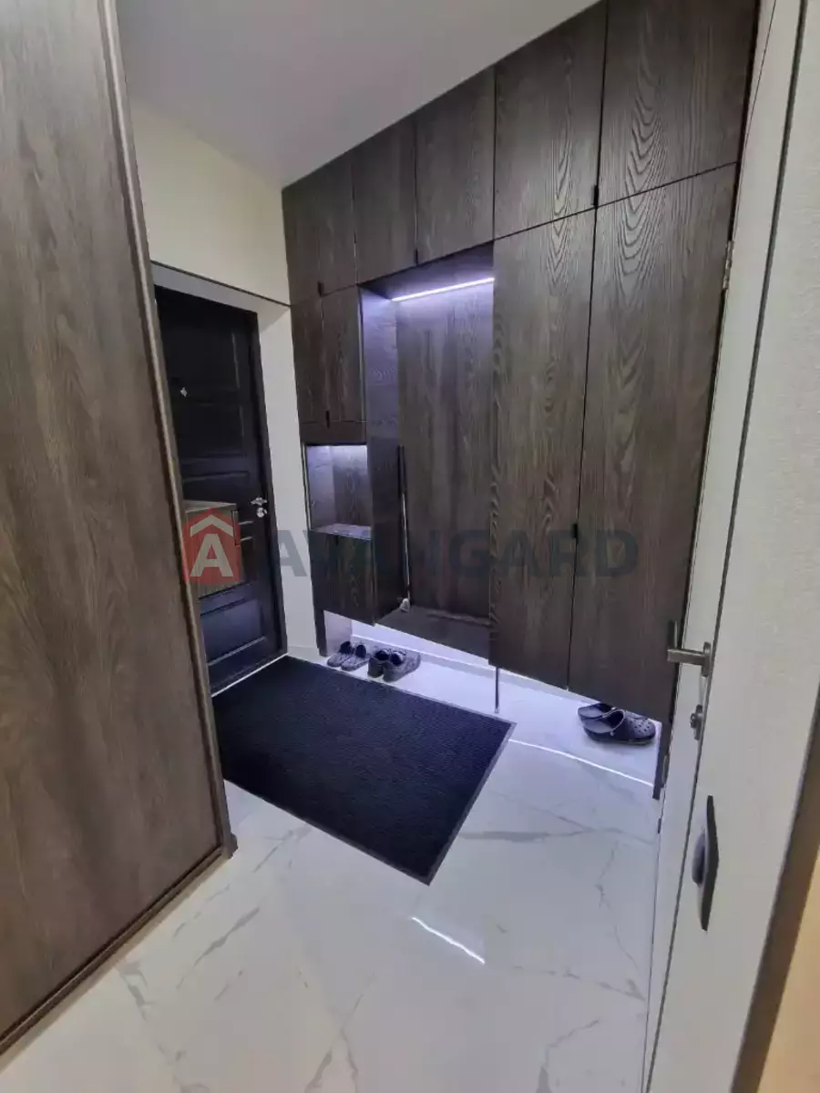 2 . , 46/14/18 . ., 4/5   5