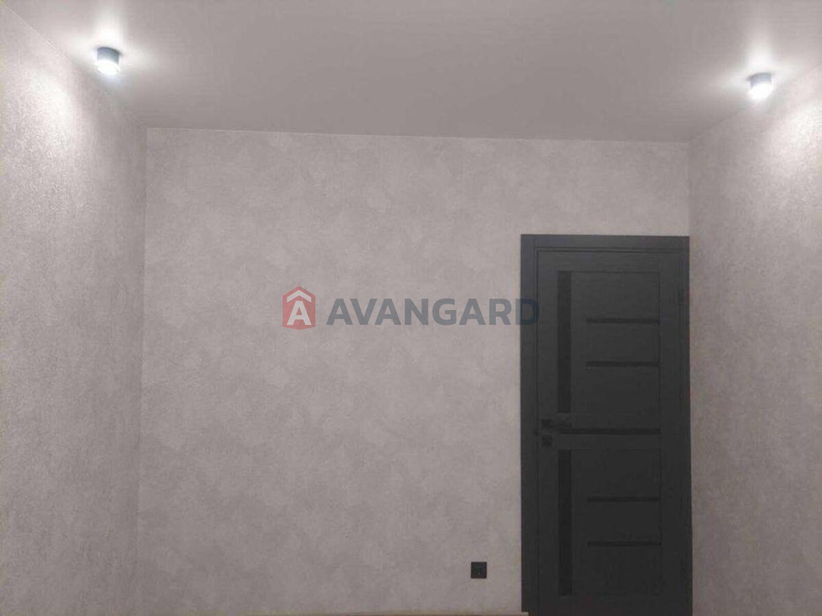 1 ��. ��������, 46/-/14 ��. �., 23/25 ������ ���� 13