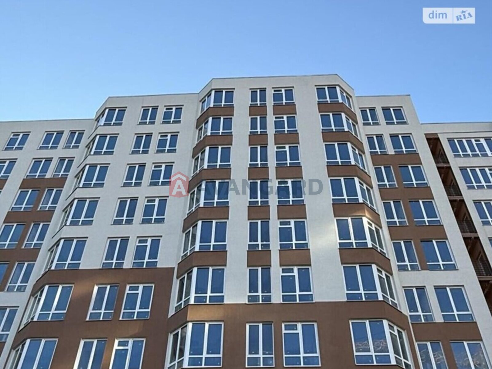 2 ��. ��������, 63/-/- ��. �., 9/10 ������ ���� 8