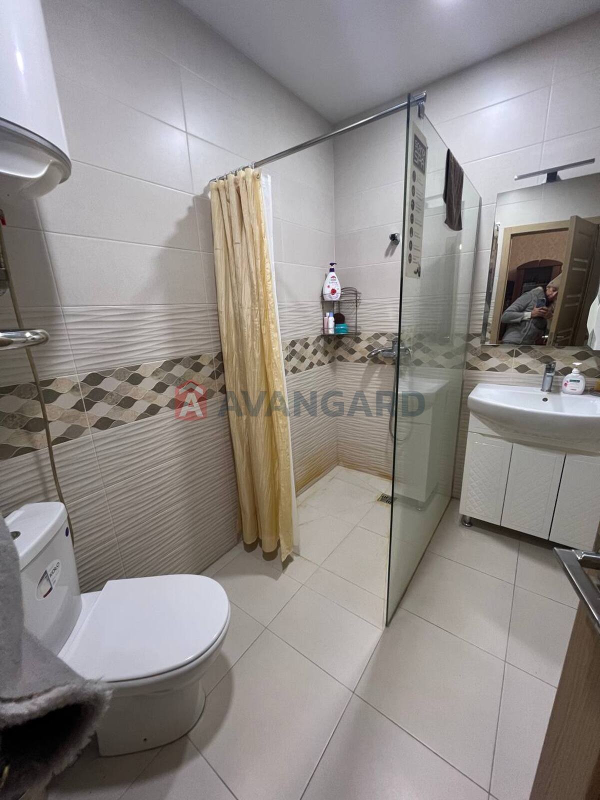 1 . , 32/22/7 . ., 3/3   8