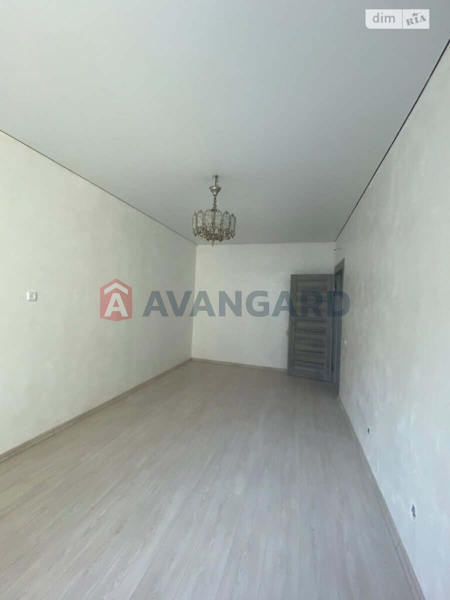 1 ��. ��������, 48/-/- ��. �., 1/9 ������ ���� 5