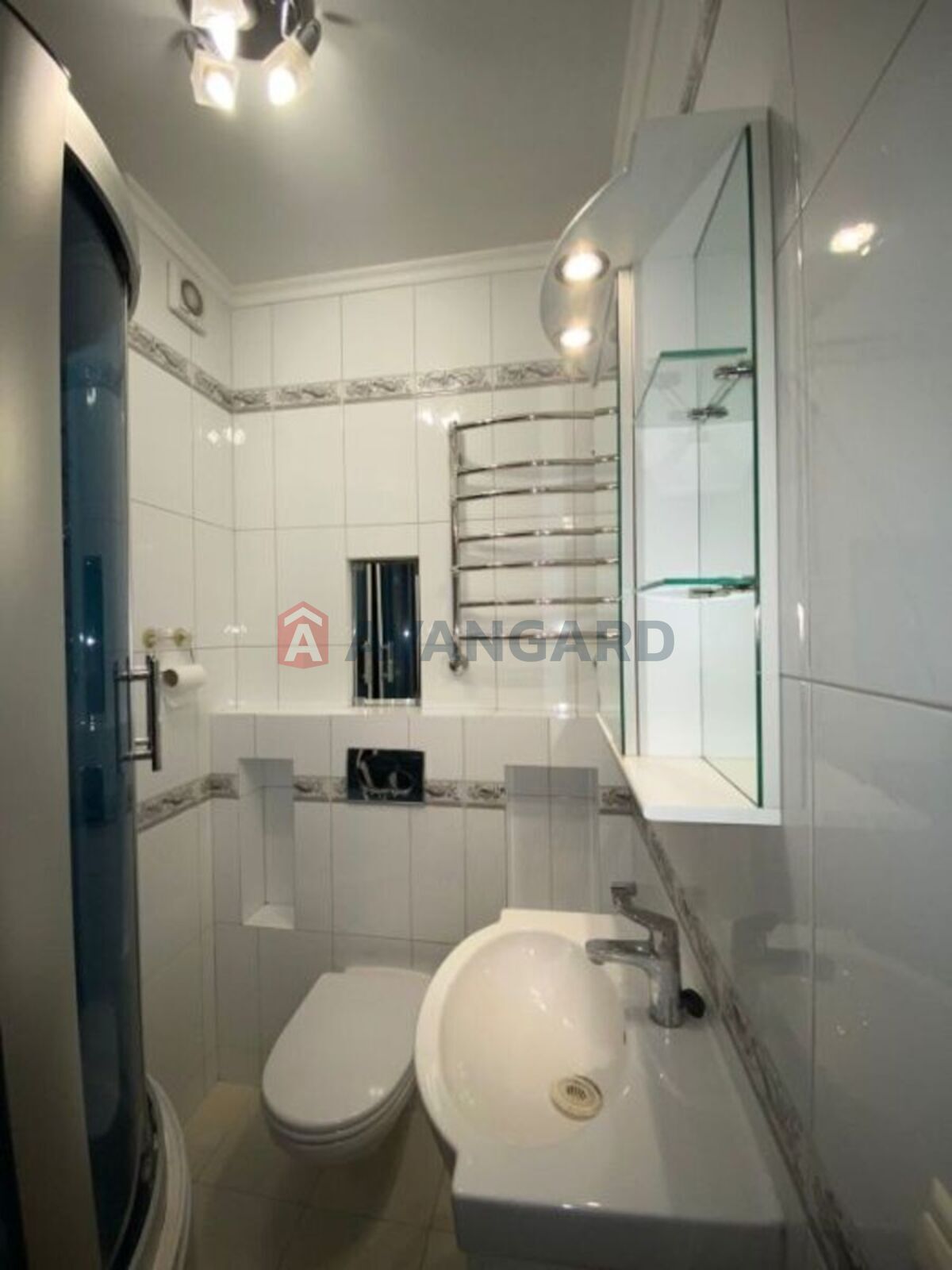 4 ��. ��������, 115/-/25 ��. �., 7/27 ������ ���� 19