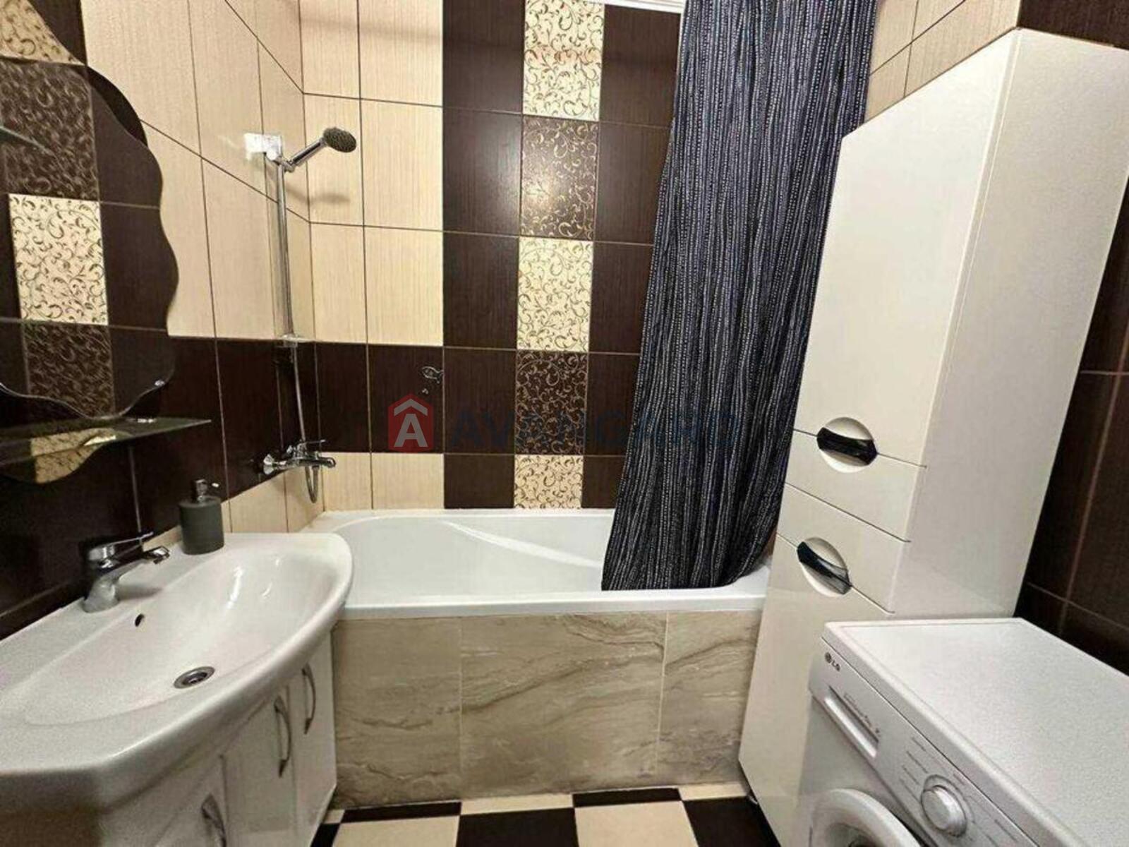 2 ��. ��������, 53/-/10 ��. �., 2/18 ������ ���� 9